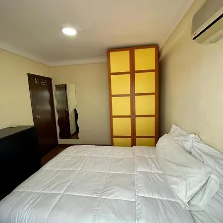 Lägenhet Apartamento Las Perseidas Zaragoza